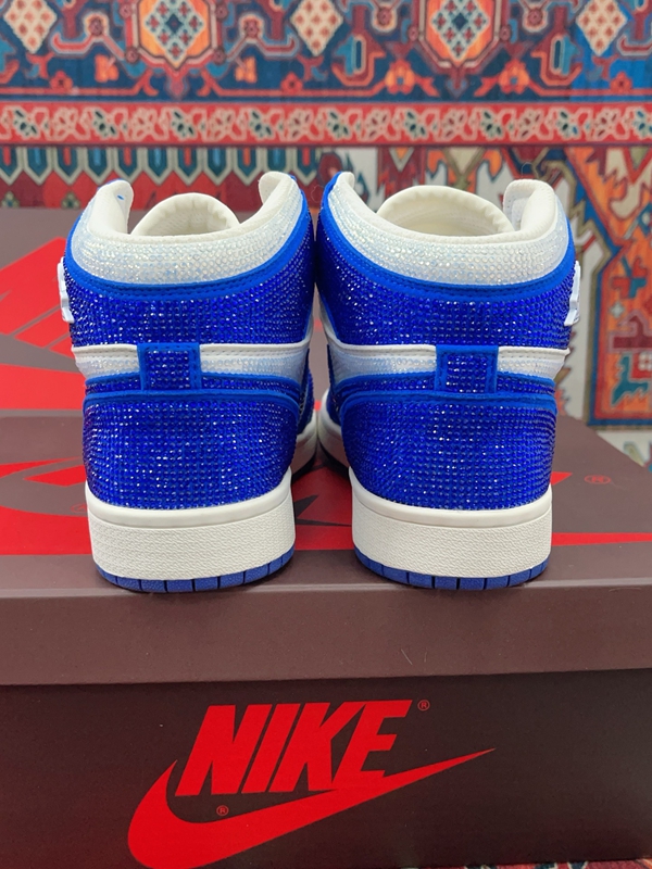 ナイキ靴着用イメージ